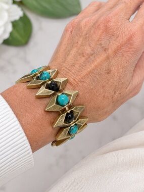 NWT Cookie Lee Genuine Stone Stretch Bracelet – Turquoise & Black Bead $34